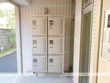ドミールときめき坂[1K/30.21m2]のエントランス3
