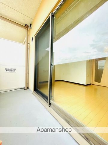 プラ・ディオ 森小路セレニテの内装写真