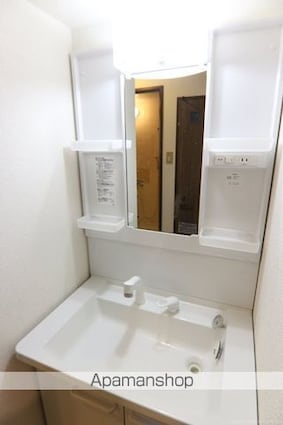 グランドゥール宮崎台[3LDK/64.1m2]の洗面所