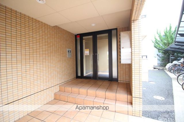ピュアベルデ大供の玄関写真