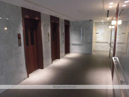 Ｗｈｉｔｅ　Ｔｏｗｅｒ　Ｈａｍａｍａｔｓｕｃｈｏ[1LDK/56.03m2]の共用部4