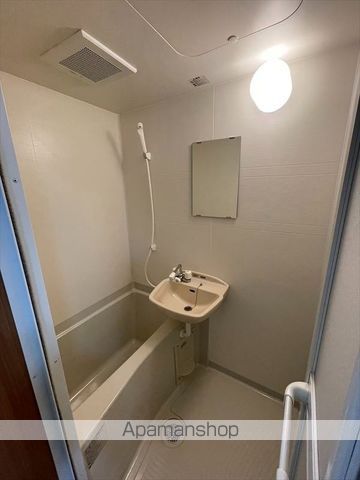 カスカーダ.の内装写真