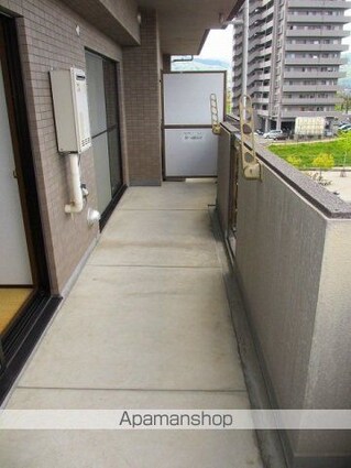 広島県広島市安佐南区緑井５丁目[2LDK/67.6m2]のバルコニー