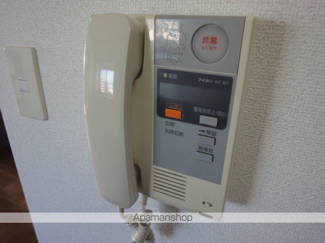 ロイヤル天神東の内装写真