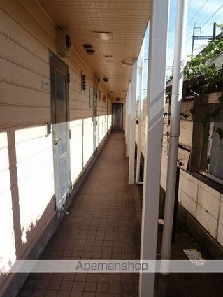 レオパレス三百人町[1K/20m2]のエントランス