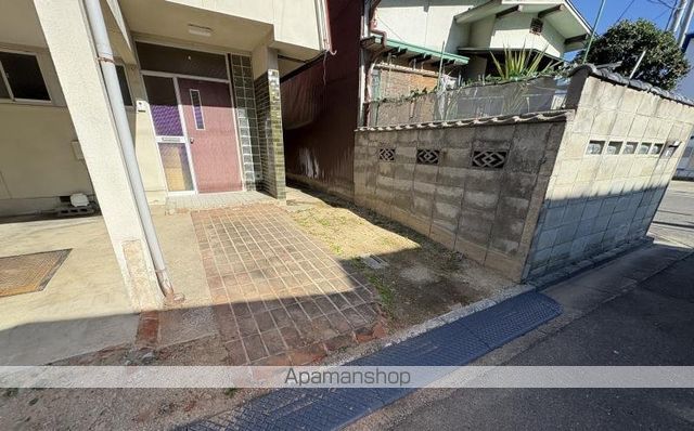高松琴平電鉄琴平線 伏石駅 徒歩6分 2階建 築54年の玄関写真