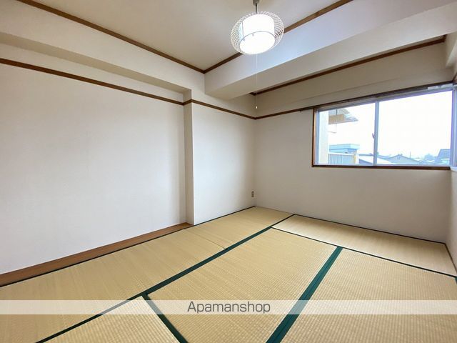 ヴィラ春日の内装写真