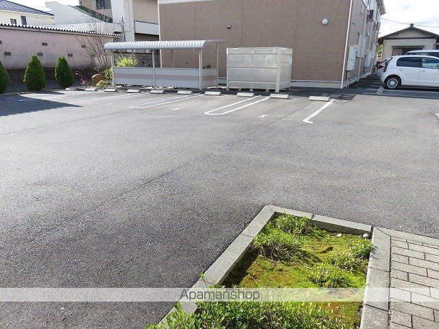 メゾンセレストBの外観写真