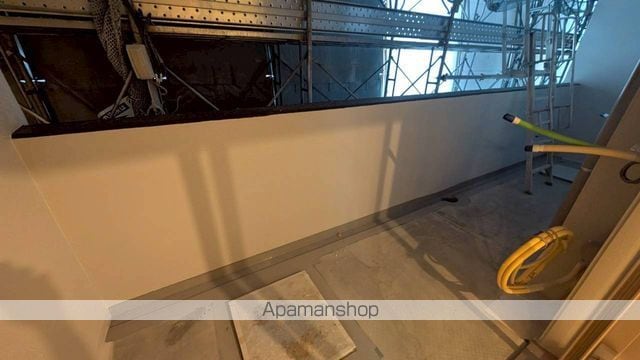 スプランディッド上本町WESTの内装写真
