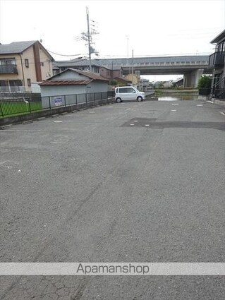 楠見中ディアス[2LDK/46.87m2]の駐車場