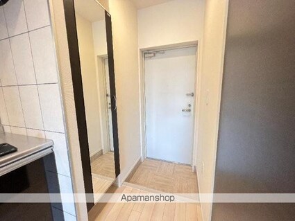 スカイコート[1K/34.12m2]の玄関