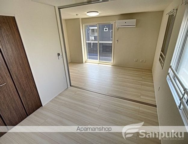 プレジデント持田 A棟の内装写真