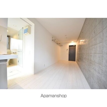 アパートメントクロ三軒茶屋[1R/17.71m2]のバス