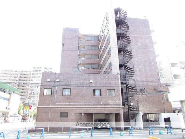 第1作賑マンション