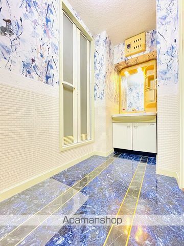 クローバーハイツ森小路2号棟の内装写真