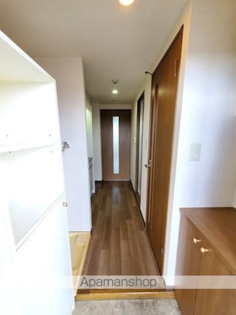 ドミール喜多見[1K/20.02m2]の玄関
