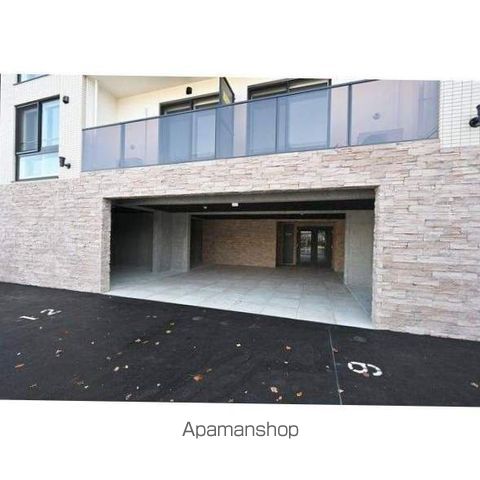 RUAN福住の玄関写真