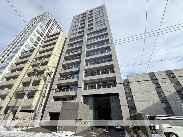 ライオンズ札幌大通グランフォートの外観写真