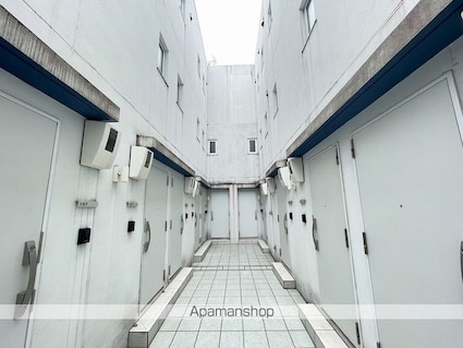 Ｂｅｌｌｅｖｉａｇｅ　Ｎａｋａｍｅｇｕｒｏ[1LDK/63.4m2]の外観2
