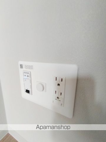 ワーヴ大阪本町の内装写真