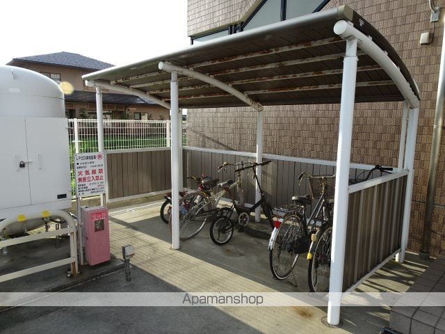 マルゼン中央の外観写真