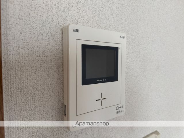 ロイヤルメゾン草上の内装写真