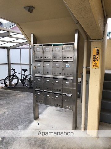 ISSAの玄関写真