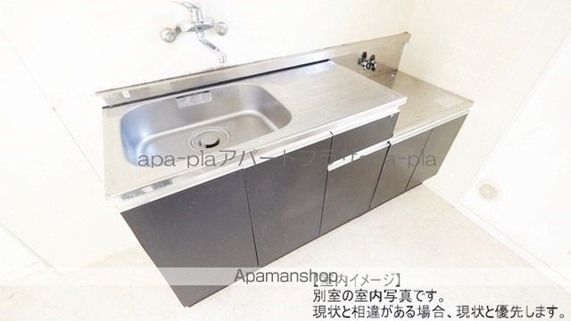 パステル六軒町B棟の内装写真