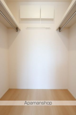 アネックスVの内装写真