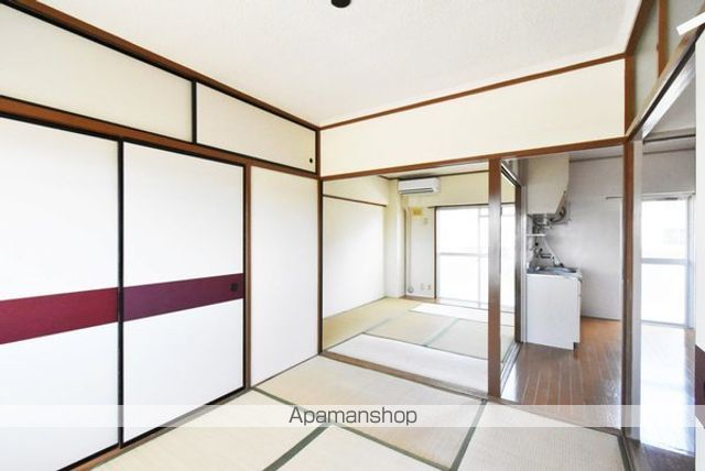 ビレッジハウス婦中1号棟の内装写真