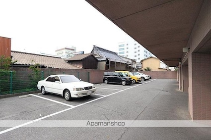 レジデンス松島[3LDK/76.11m2]の駐車場