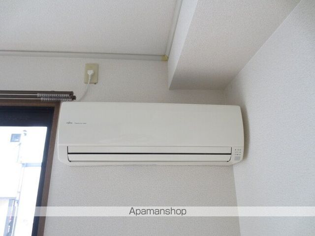 ファミール本郷 C棟の内装写真