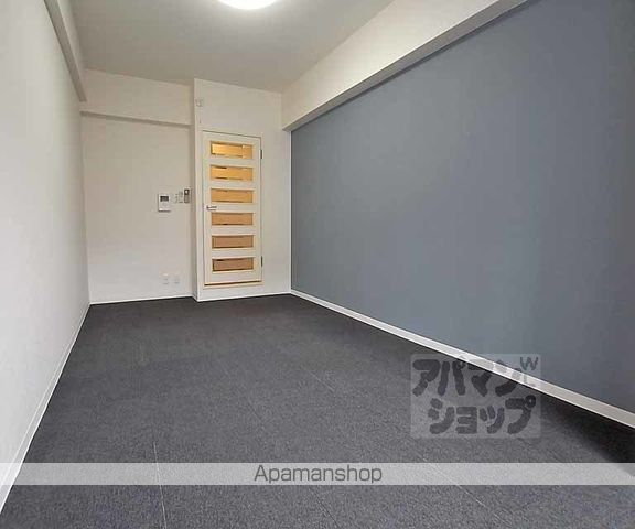 ホーユウコンフォルト二条城前の内装写真