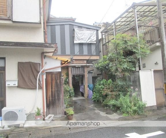 大宮西総門口町テラスハウスの外観写真