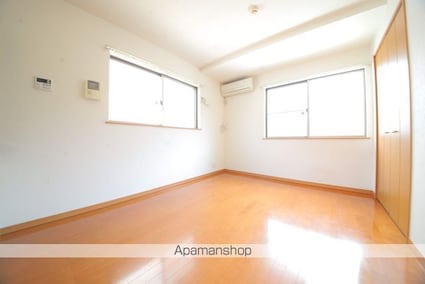 グランジェ南大沢[1R/23.8m2]のリビング・居間