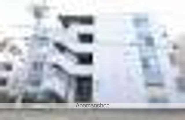 グリーンホームズの玄関写真