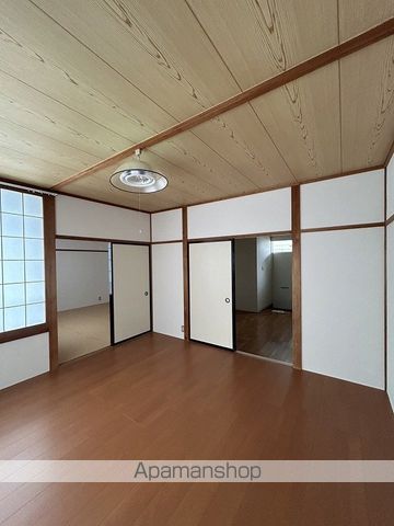 コーポ浮中の内装写真