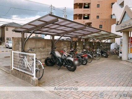 モーメント枝松（テナント）[1R/33m2]の共用部