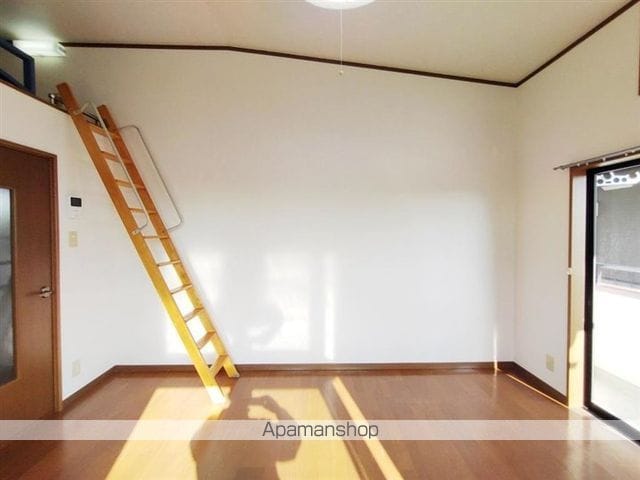 HILL PROUDの内装写真