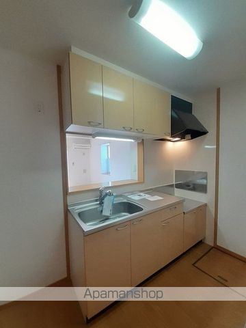 プレシャスコートK西浜の内装写真