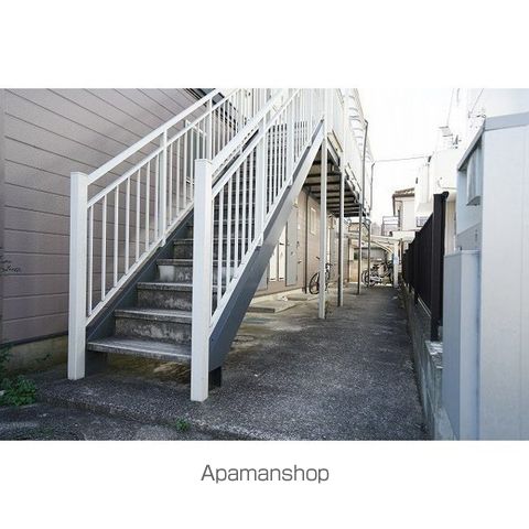 ハイツ マイルドの玄関写真