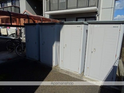 サンルミエールＡ棟[2DK/43m2]の共用部2