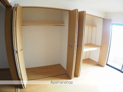 セピアコート[2K/42.21m2]の収納