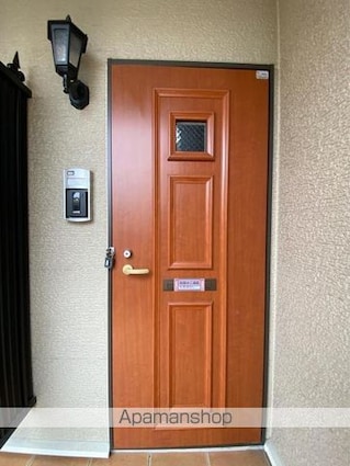 フレスクーラＡ[2LDK/61.05m2]の玄関