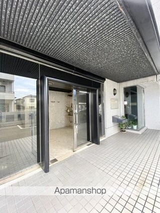 和歌山県和歌山市新中島[3DK/56.55m2]のエントランス1
