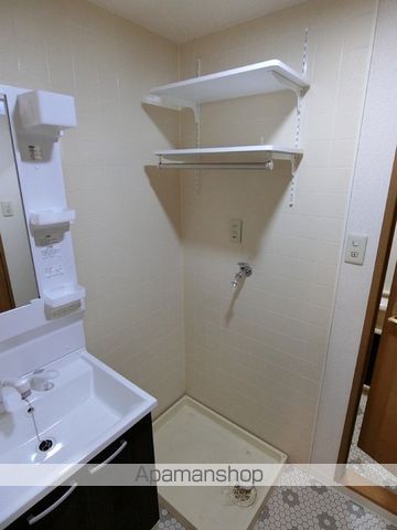 ドミール土井 B棟の内装写真