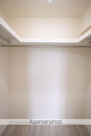 フリューゲル年見の内装写真
