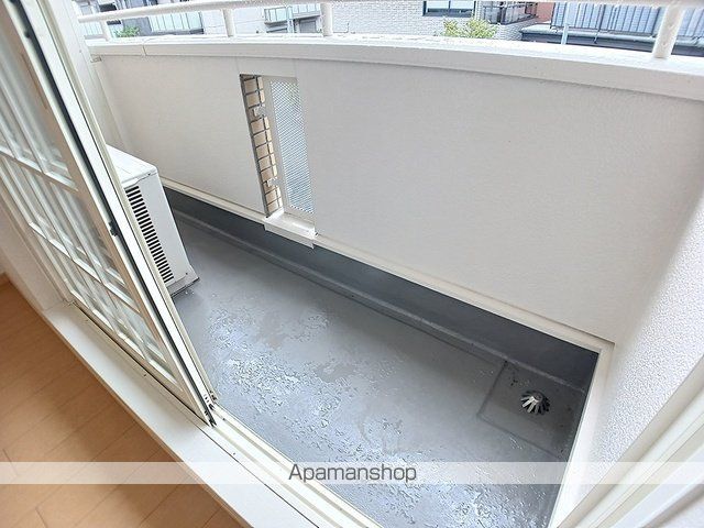 ピエデルモンテ・M Aの内装写真