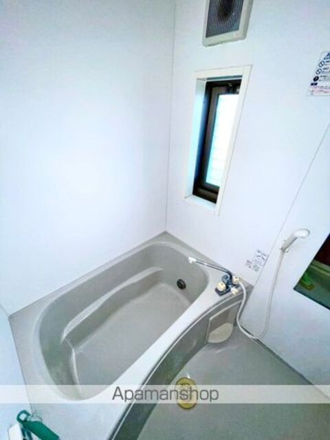 和歌山県和歌山市神前[2LDK/49.95m2]のバス
