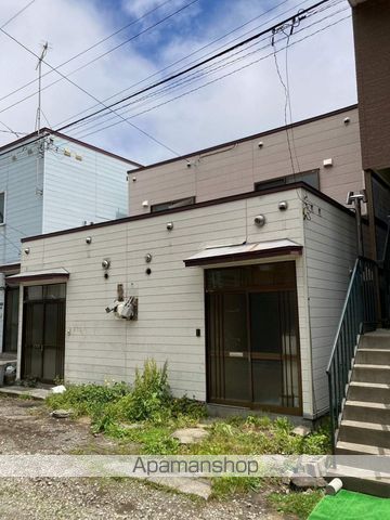 函館本線 小樽駅 徒歩13分 2階建 築52年の外観写真